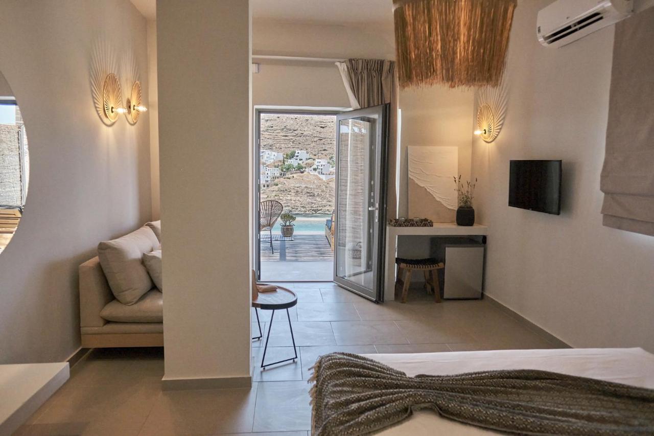 Amal Kythnos Suites Buitenkant foto