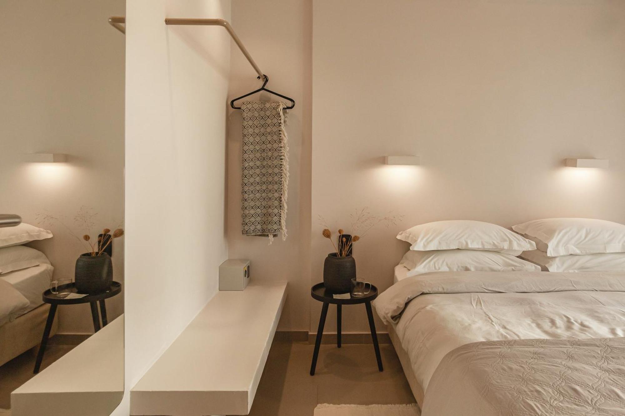 Amal Kythnos Suites Buitenkant foto