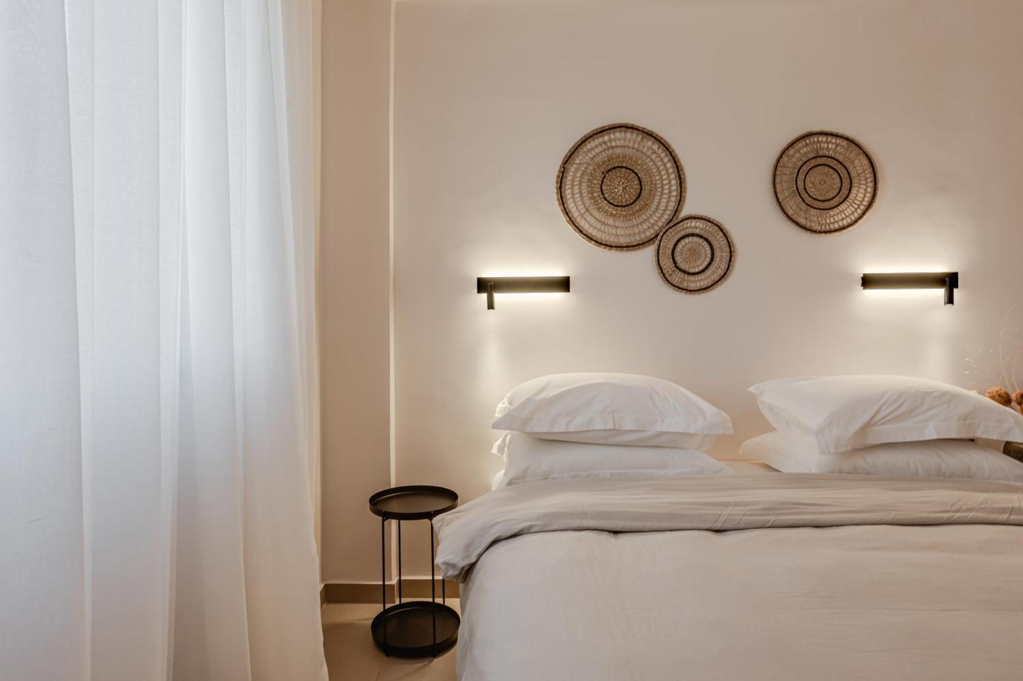 Amal Kythnos Suites Buitenkant foto
