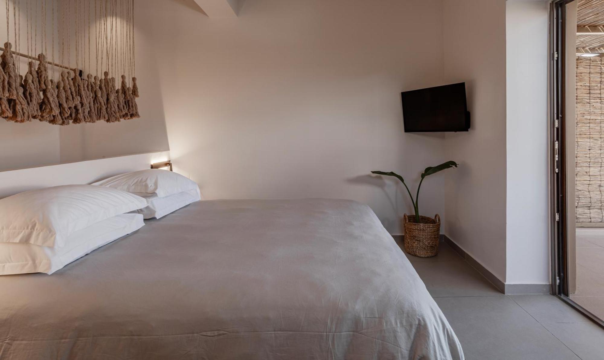 Amal Kythnos Suites Buitenkant foto